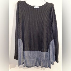 Black and grey ribbed long sleeve shirt